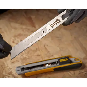 Stanley Afbreekmesjes 25mm 10 stuks/dispenser - afbeelding 4